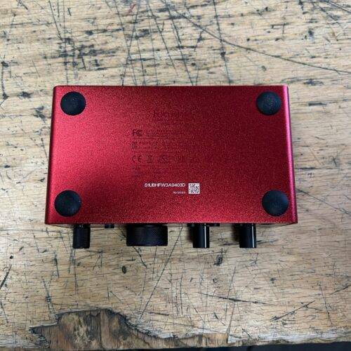 Used Focusrite Scarlett Solo 4th Gen Audio Interface with Original Box Manual Cable - Image 9