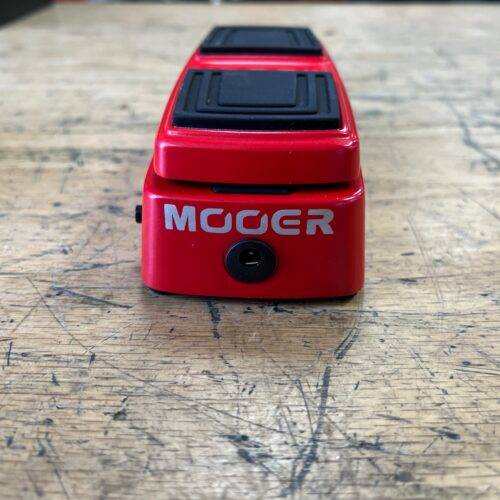 Used Mooer Pitch Step Pitch Shifting and Harmony Pedal with Original Box & Manual - Image 6