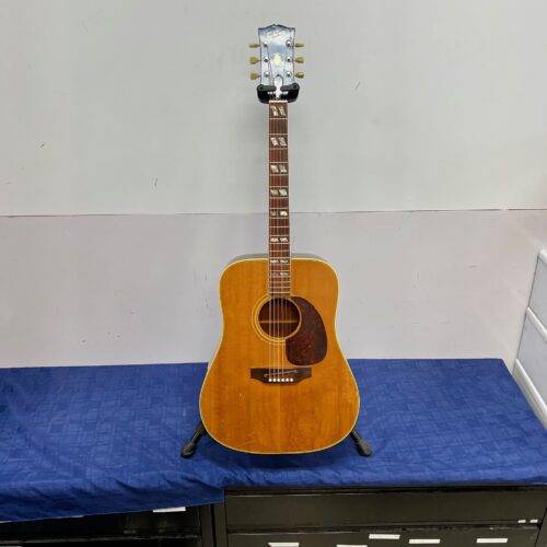 Vintage Gibson SJN Natural Southern Jumbo Acoustic Guitar Made in the USA 1970 with Case - Image 2