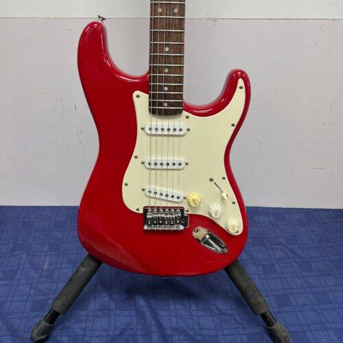 Used Squier Bullet Strat Stratocaster Electric Guitar Fiesta Red 2008 - Image 6