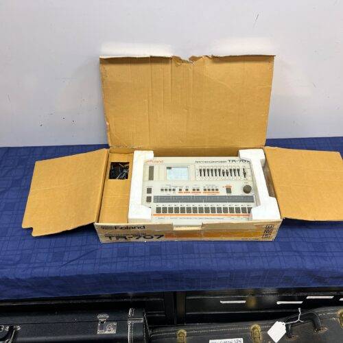 Vintage Roland TR-707TR-707 Software Rhythm Composer Drum Machine with Original Box AC Adapter Manual Made in Japan - Image 21