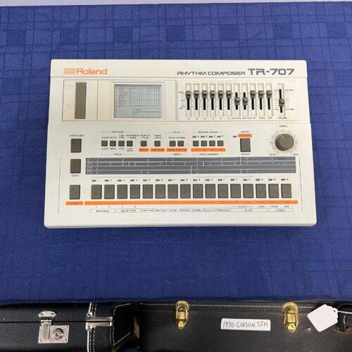 Vintage Roland TR-707TR-707 Software Rhythm Composer Drum Machine with Original Box AC Adapter Manual Made in Japan - Image 2