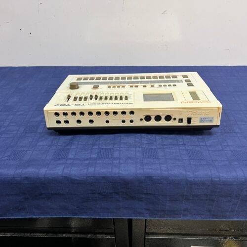 Vintage Roland TR-707TR-707 Software Rhythm Composer Drum Machine with Original Box AC Adapter Manual Made in Japan - Image 11