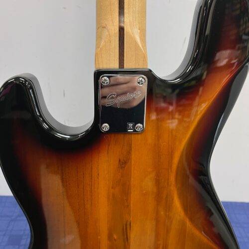 Used Squier Vintage Modified 4-String Fretless Jazz Electric Bass Guitar 2007 - Image 18