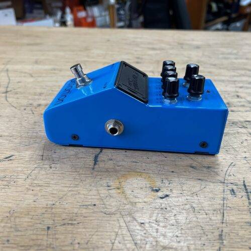 Used Fender Starcaster Distortion Guitar Pedal - Image 4