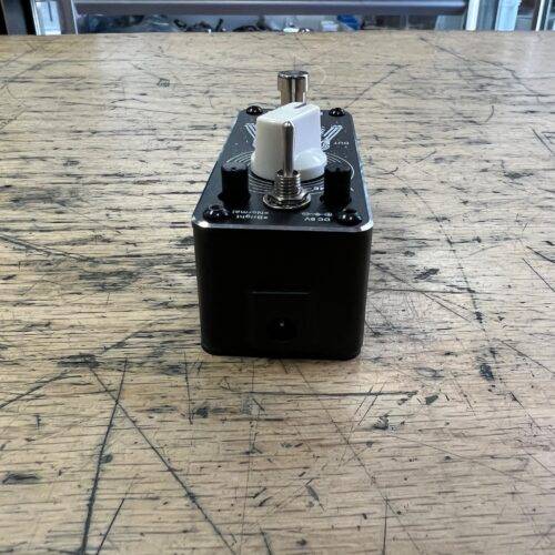 Used Sondery SDN-9 Distortion Guitar Pedal - Image 5