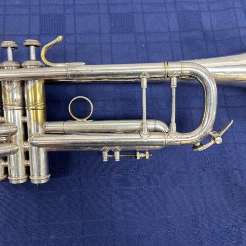 Used Bach Stradivarius Model 37 Bb Silver Trumpet with new Pro Tec Case Just Serviced ML Early 1990's - Image 5