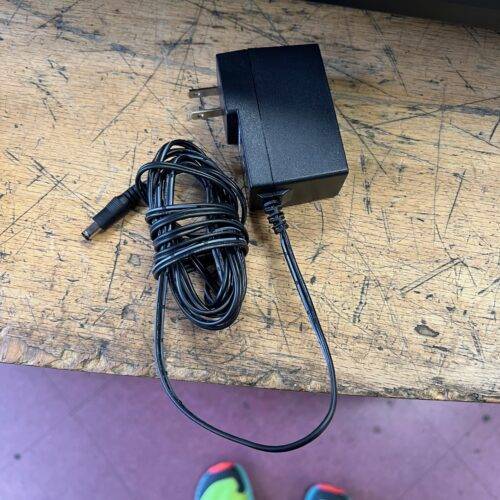 Used Yamaha P-45 88-Key Digital Piano Keyboard with Music Stand AC Adapter and Sustain Pedal - Image 8