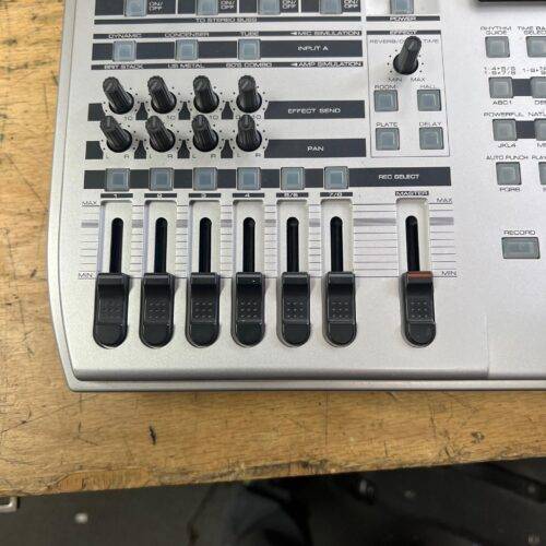 Used Fostex MR-8HD Digital Multitrack Recorder with Original Box and Manual - Image 5