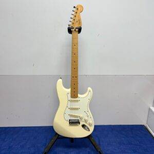 Used Squier Strat Stratocaster Electric Guitar Made in Mexico 1997