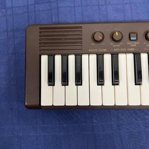 Vintage Yamaha PortaSound PS-2 Keyboard with Original Case