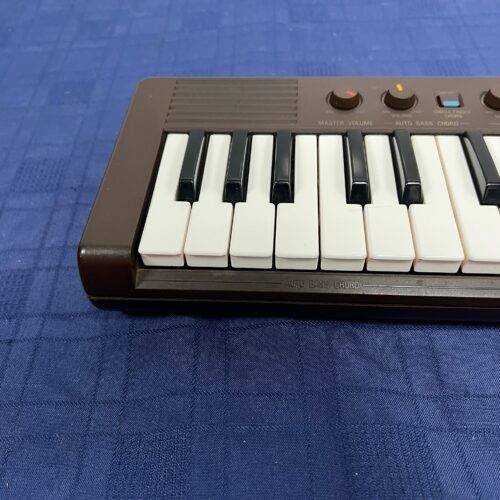 Vintage Yamaha PortaSound PS-2 Keyboard with Original Case