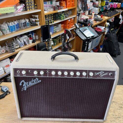 Used Fender Super Sonic 22 Tube Guitar Amp Amplifier with Footswitch Made in the USA - Image 2