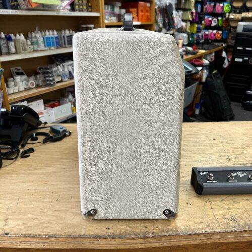 Used Fender Super Sonic 22 Tube Guitar Amp Amplifier with Footswitch Made in the USA - Image 9