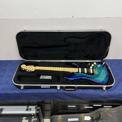 Used Fender Guitar Center Limited Edition Standard Stratocaster HSS Electric Guitar Blue Burst Made in Mexico 2017/2018 with Case