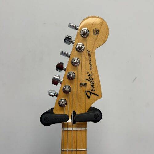 Used Fender Guitar Center Limited Edition Standard Stratocaster HSS Electric Guitar Blue Burst Made in Mexico 2017/2018 with Case - Image 4