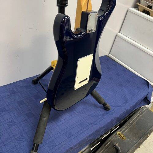 Used Fender Guitar Center Limited Edition Standard Stratocaster HSS Electric Guitar Blue Burst Made in Mexico 2017/2018 with Case - Image 22