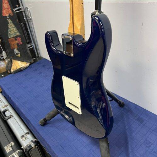 Used Fender Guitar Center Limited Edition Standard Stratocaster HSS Electric Guitar Blue Burst Made in Mexico 2017/2018 with Case - Image 23