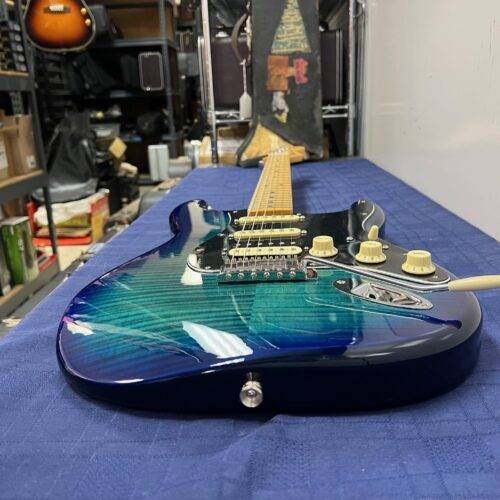 Used Fender Guitar Center Limited Edition Standard Stratocaster HSS Electric Guitar Blue Burst Made in Mexico 2017/2018 with Case - Image 24