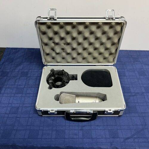 Used Behringer B-1 Large-diaphragm Condenser Mic Microphone with Shock Mount Wind Screen Case
