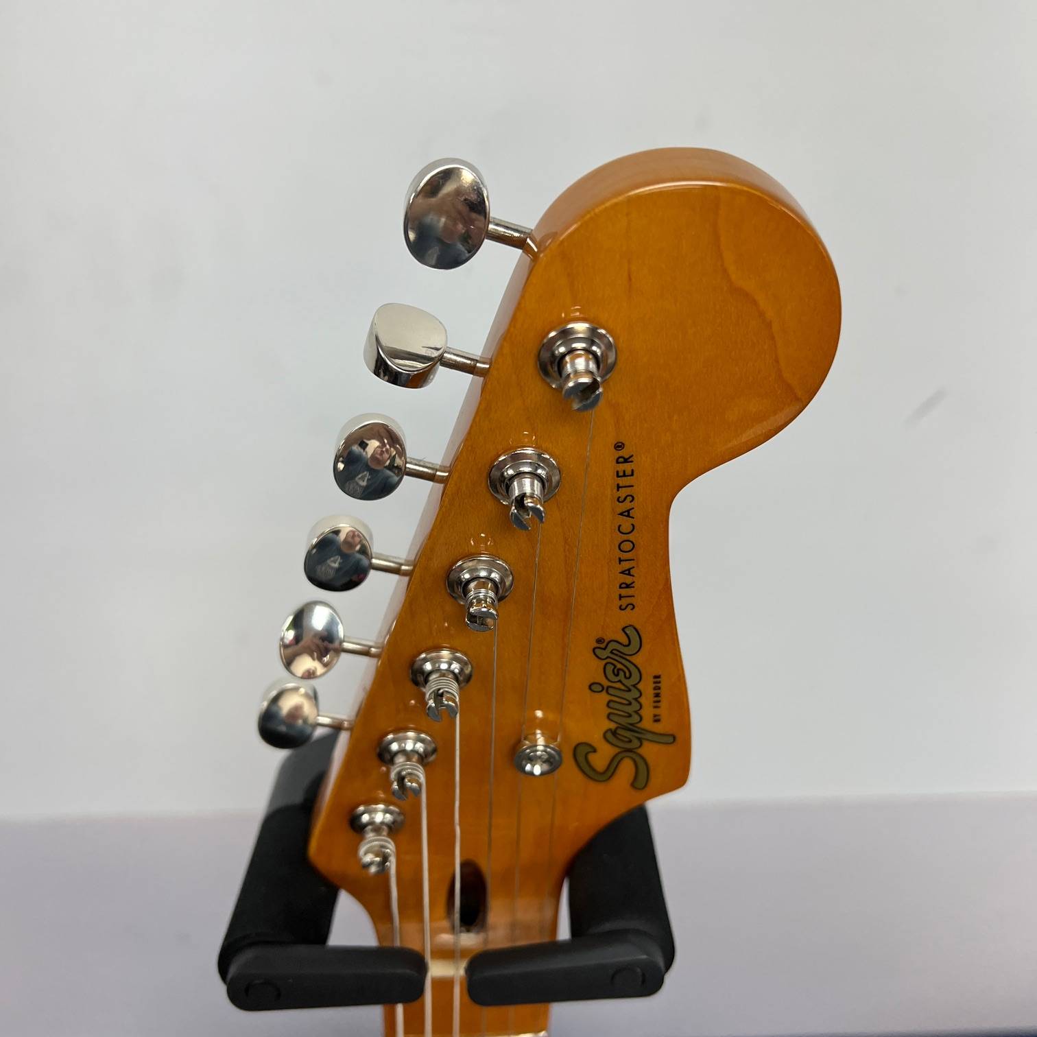 Used 2021 Squier Classic Vibe '50's Strat Stratocaster Electric Guitar Maple Fingerboard Fiesta Red - Image 2