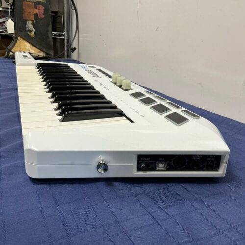Used Alesis Vortex USB/MIDI Keytar Controller with Accelerometer - Image 5