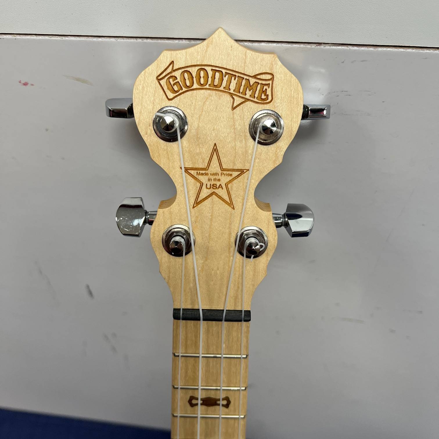 Used Deering Goodtime Concert Banjo Ukulele - Blonde Satin, Nickel Hardware with Case and Strap Banjolele - Image 3