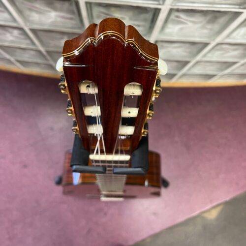 Used Yamaha Grand Concert GC-21 Classical Guitar with Case Made in Japan - Image 3