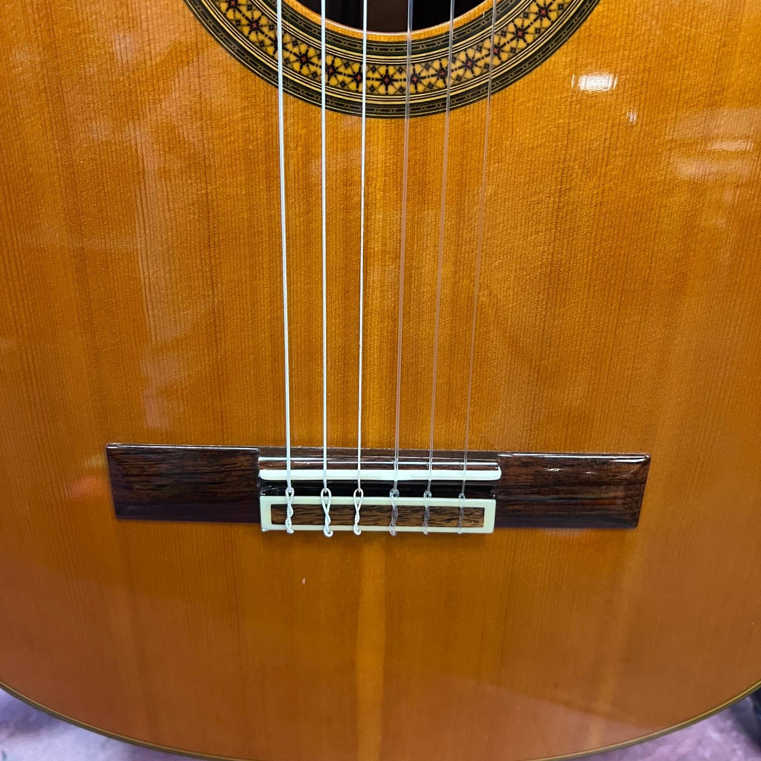 Used Yamaha Grand Concert GC-21 Classical Guitar with Case Made in Japan - Image 9