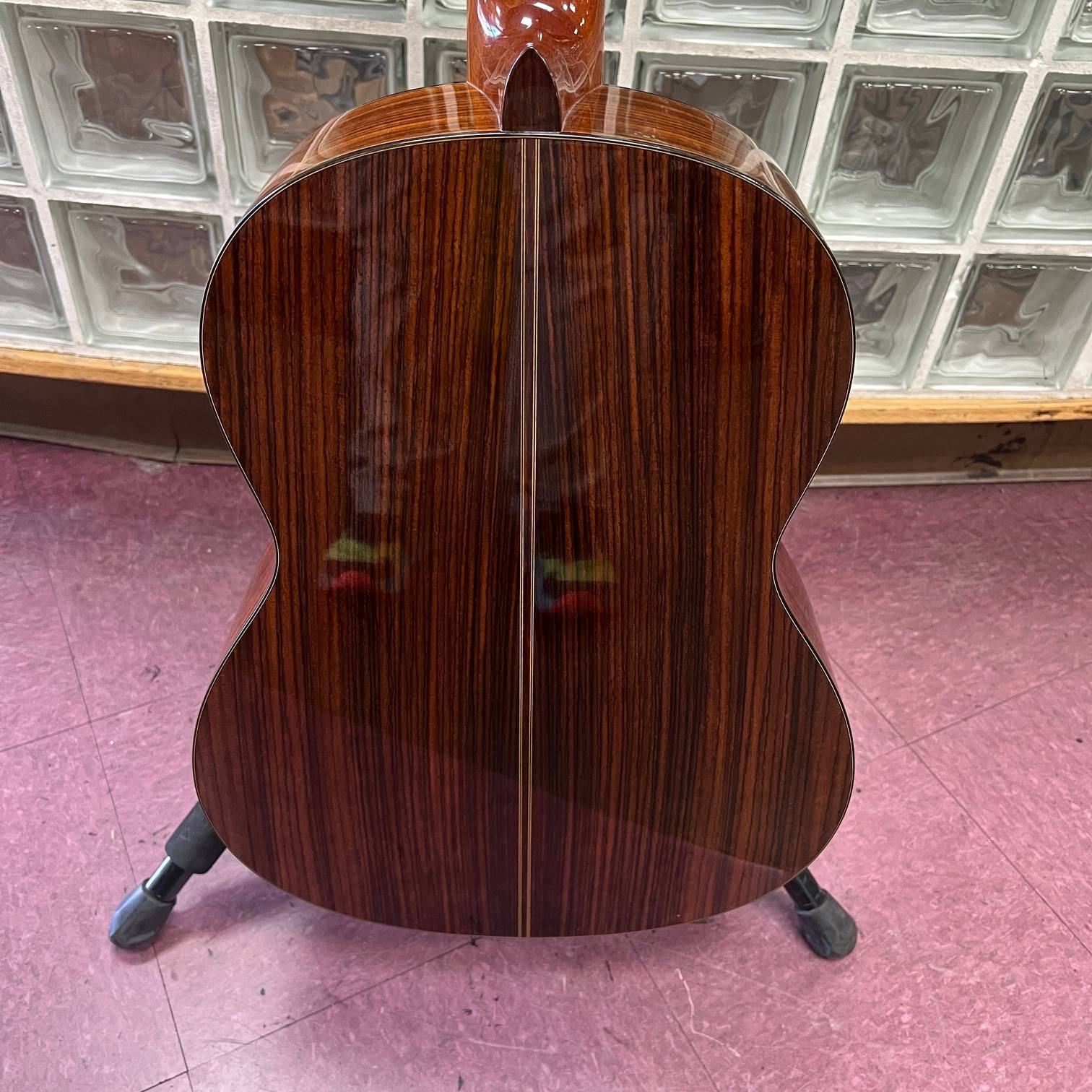 Used Yamaha Grand Concert GC-21 Classical Guitar with Case Made in Japan - Image 18
