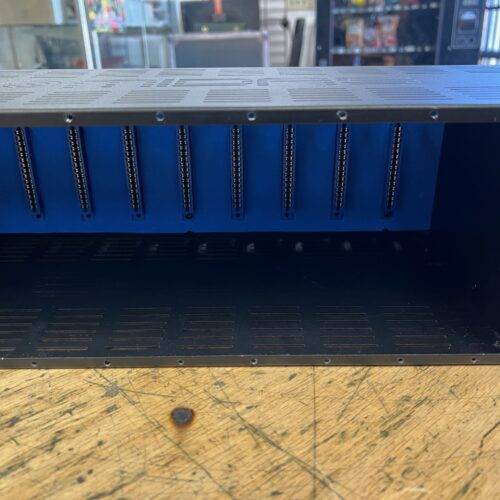 Used Midas L10 10-slot 500 Series Rackmount Chassis - Image 3