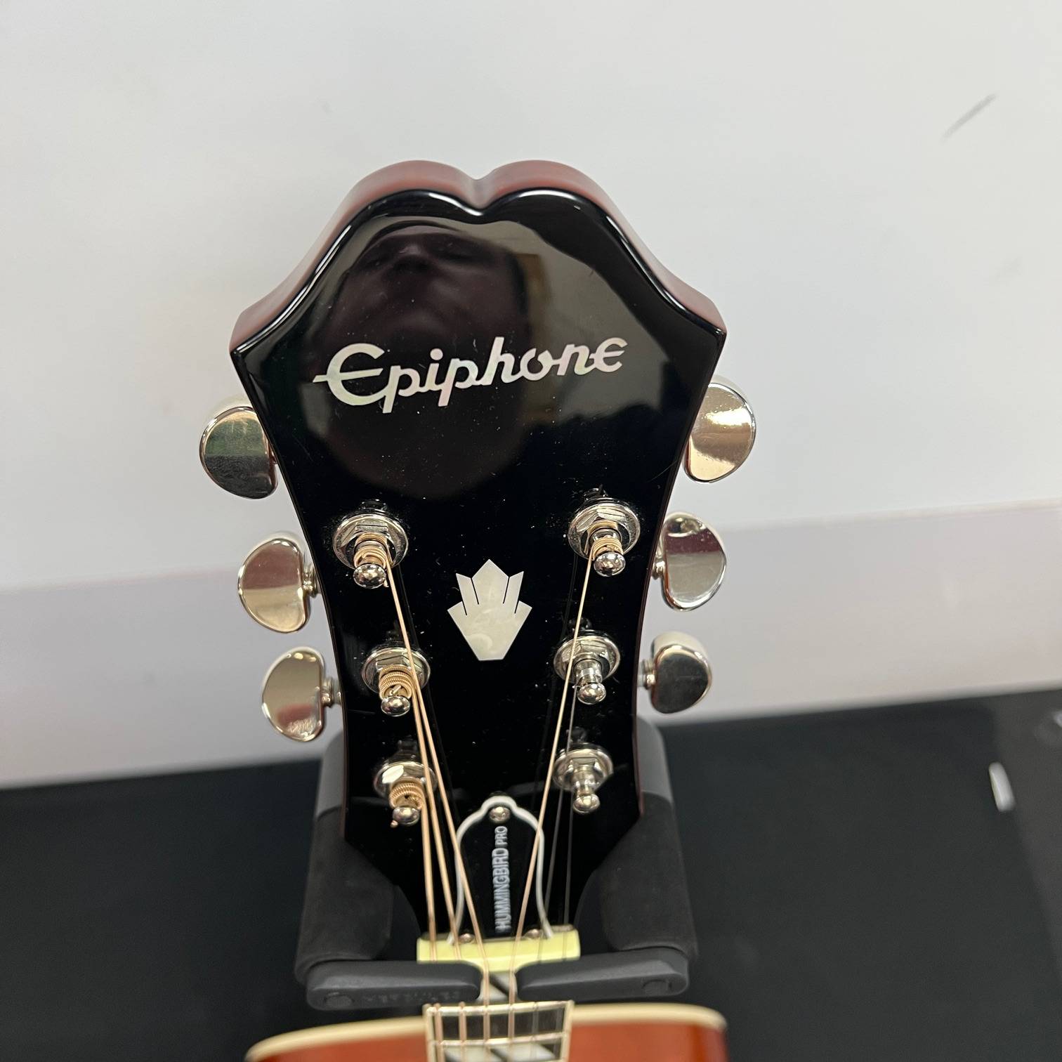 Used Epiphone Hummingbird Pro FC 6-String Acoustic Electric Guitar Faded Cherry - Image 2