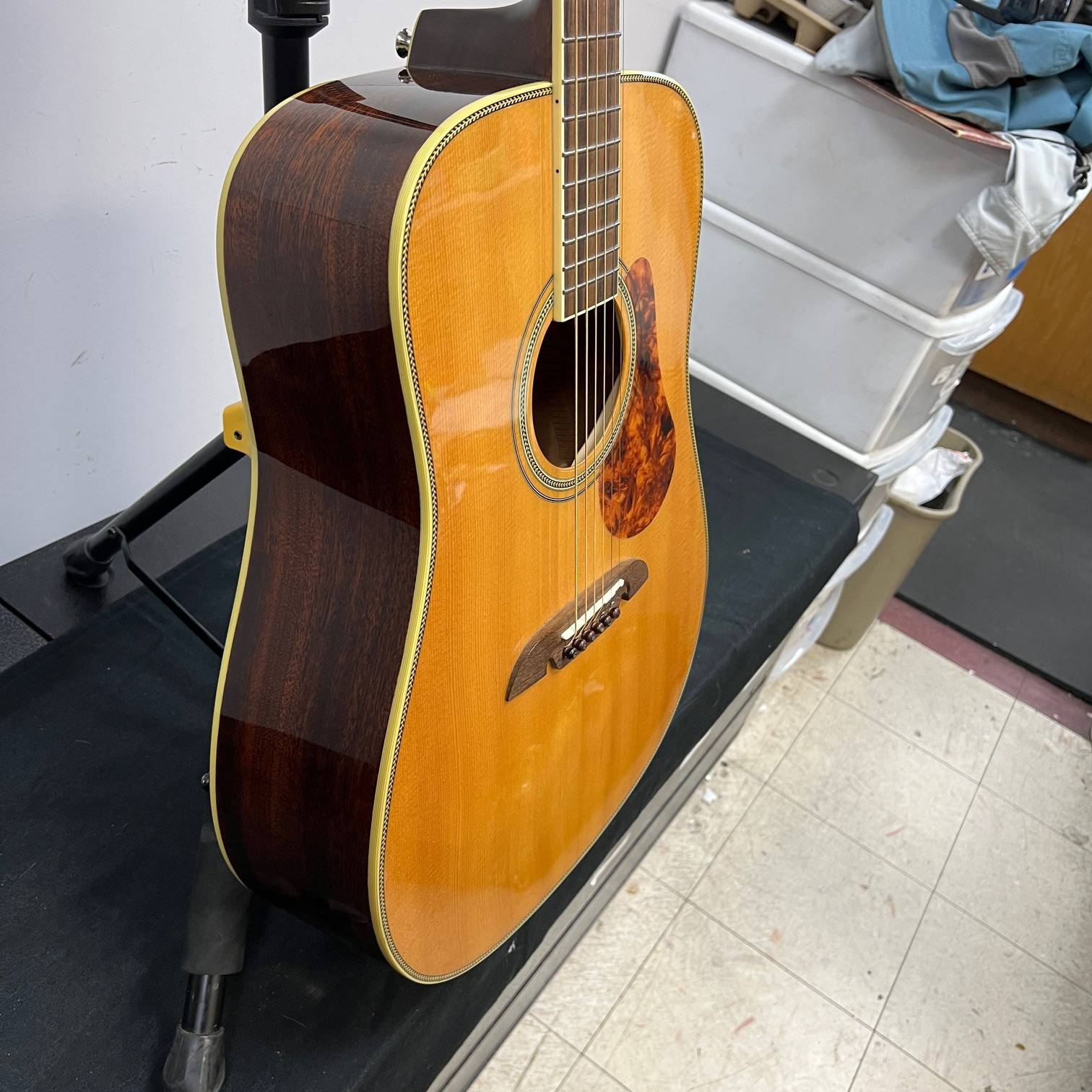 Used Alvarez MD60BG Masterworks 60 Dreadnought Bluegrass Acoustic Guitar with Case - Image 11