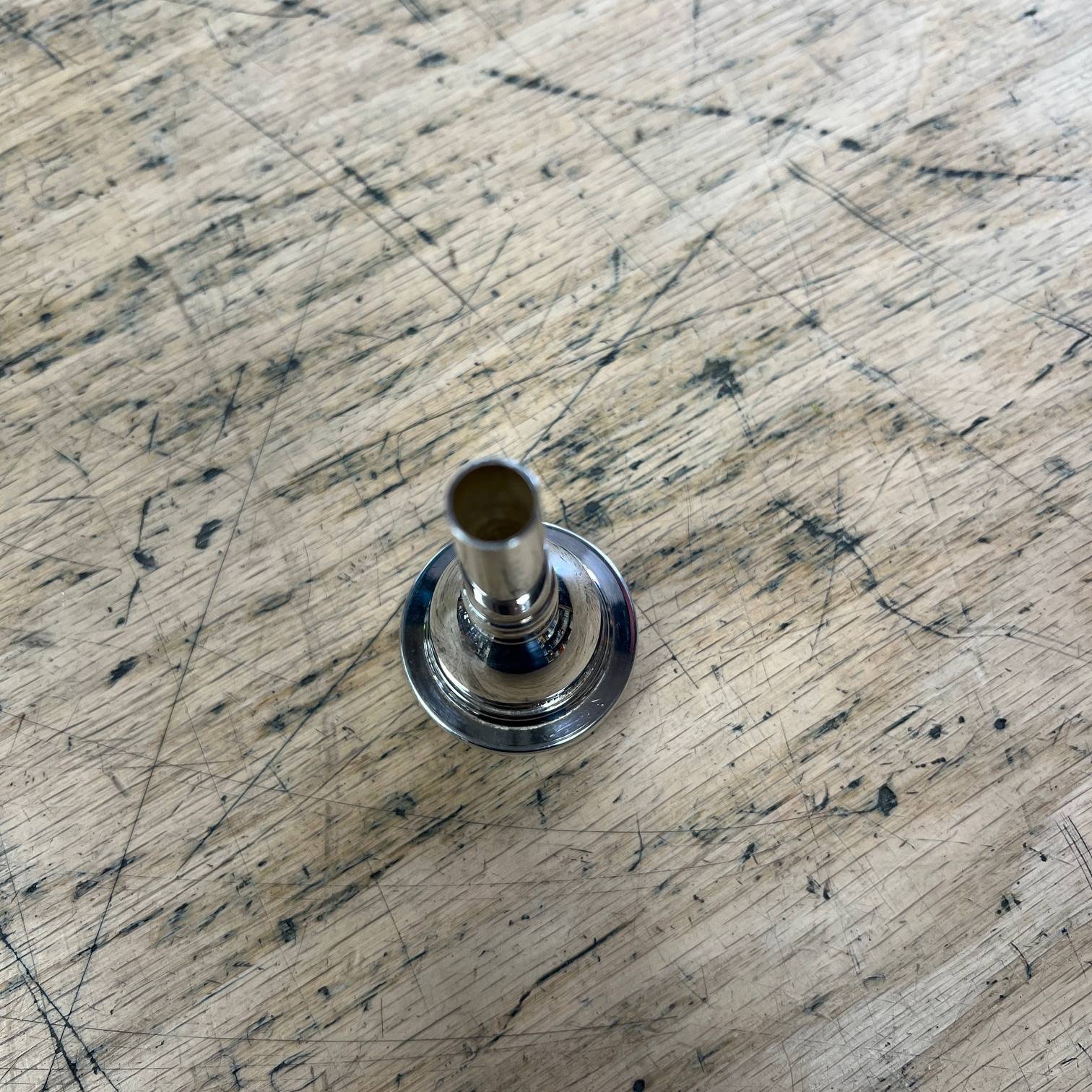 Used Vincent Bach 8 1/2 BW small shank Tenor Trombone Mouthpiece - Image 5