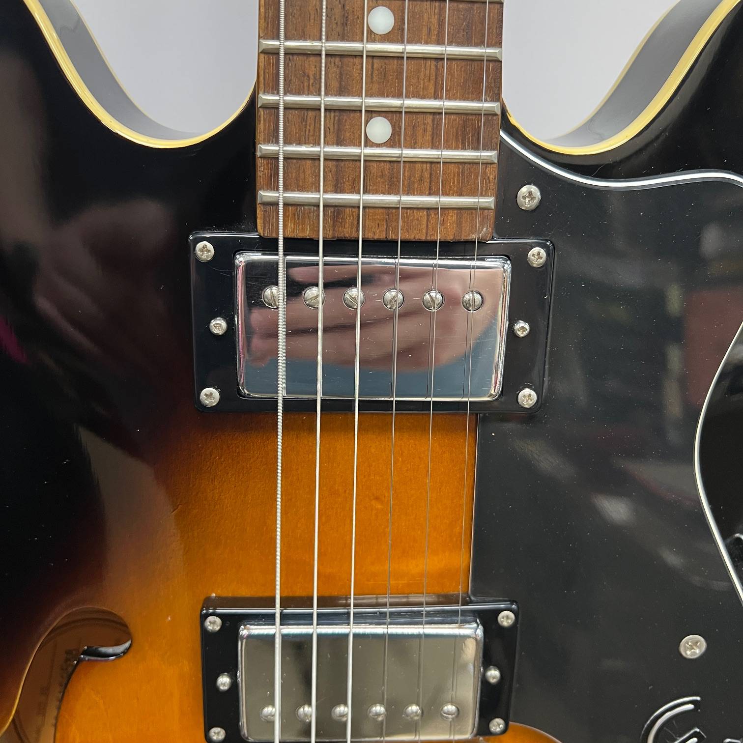 Used Used Epiphone DOT VS Semi Hollow Body Electric Guitar Vintage Sunburst with Case - Image 8