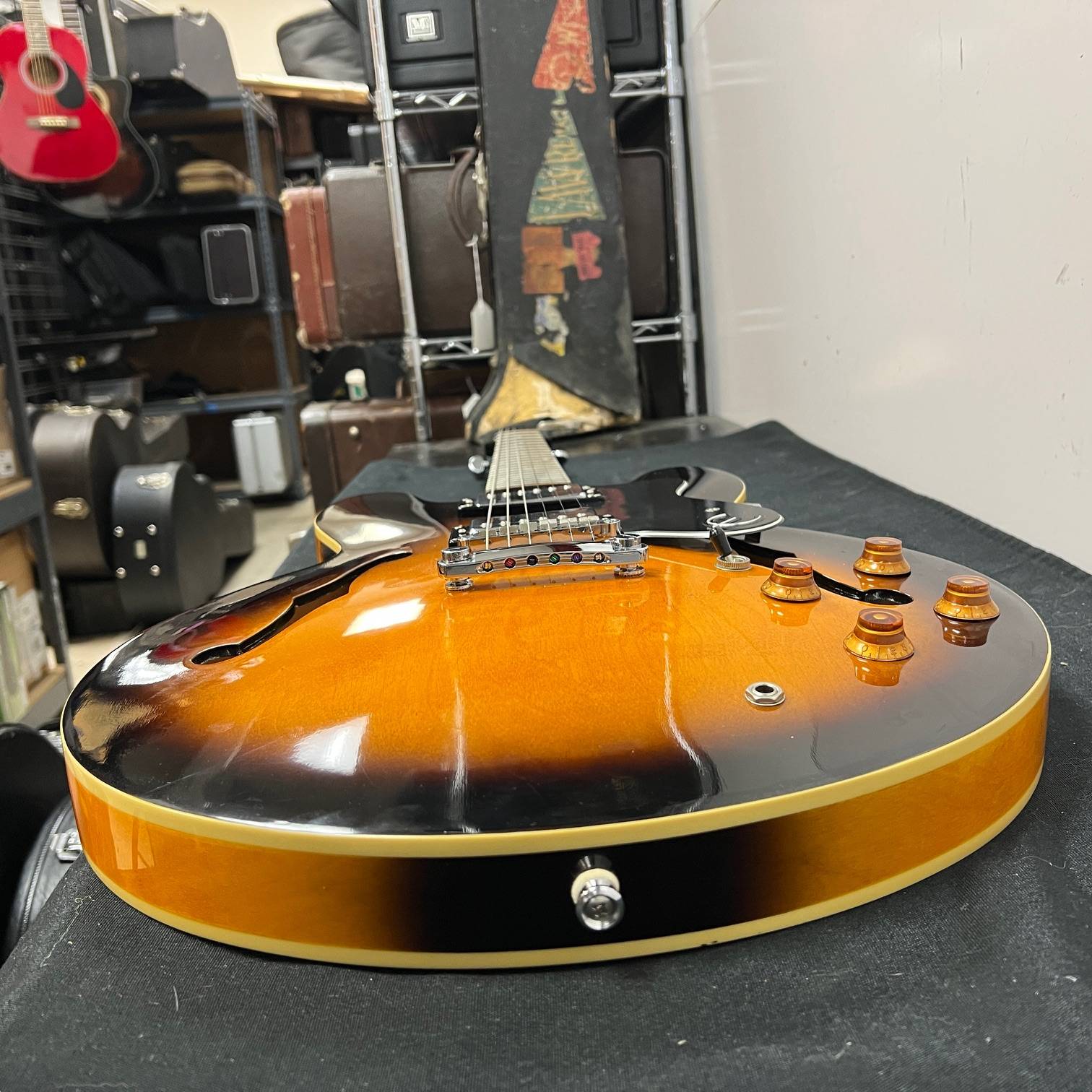 Used Used Epiphone DOT VS Semi Hollow Body Electric Guitar Vintage Sunburst with Case - Image 24