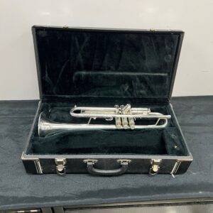 Vintage Getzen Eterna Severinsen Large Bore Silver Bb Trumpet with Case 1968-1971