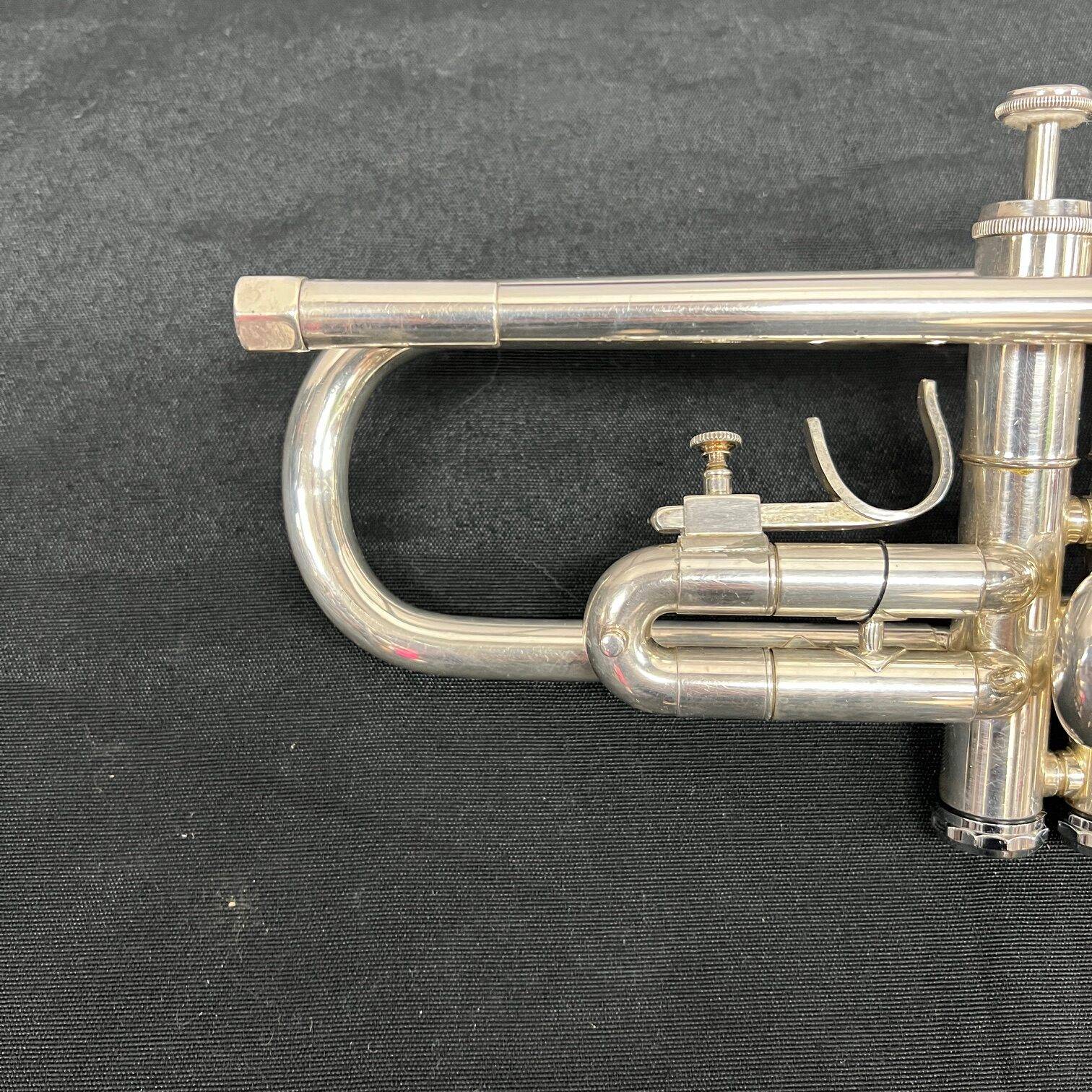 Vintage Getzen Eterna Severinsen Large Bore Silver Bb Trumpet with Case 1968-1971 - Image 3