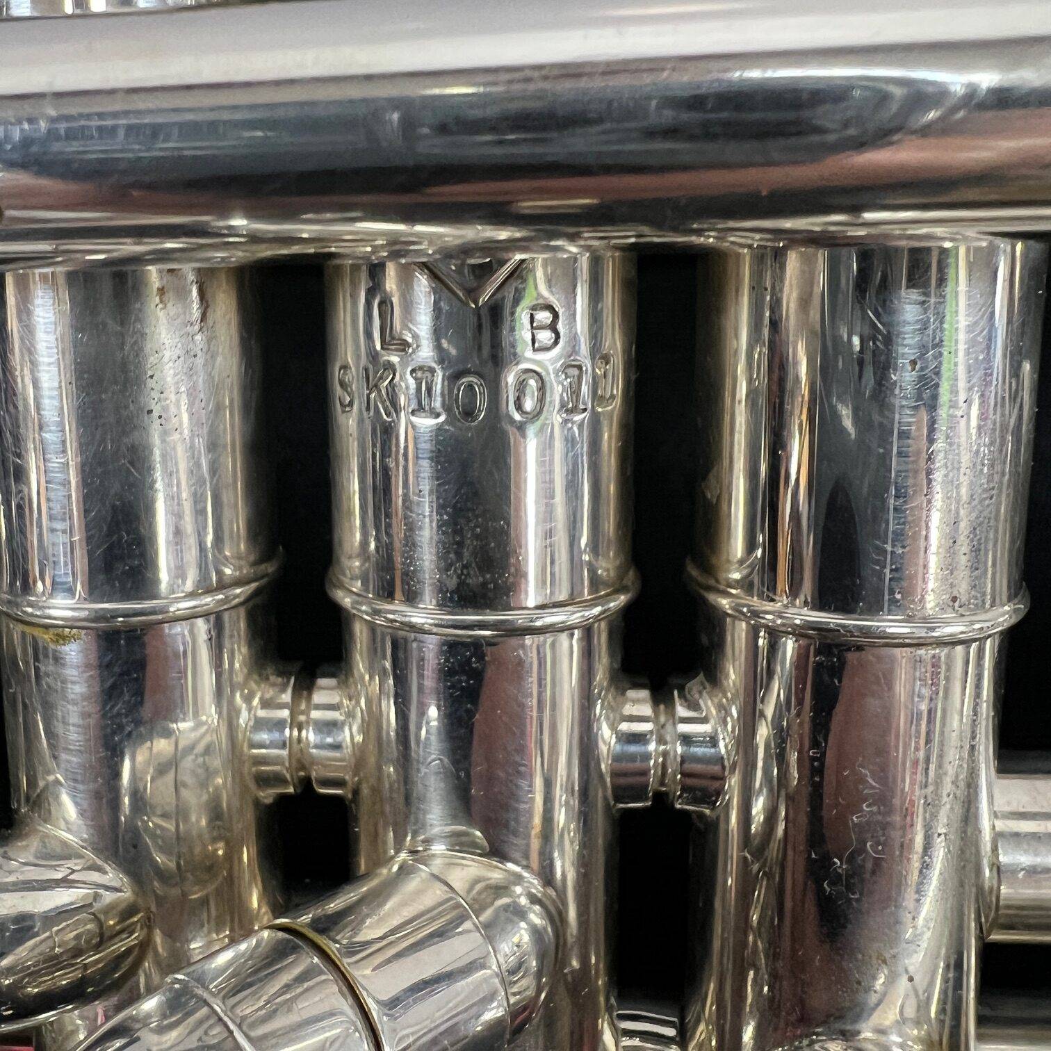 Vintage Getzen Eterna Severinsen Large Bore Silver Bb Trumpet with Case 1968-1971 - Image 8