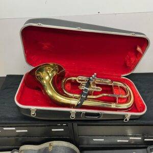 Used Selmer Bundy 3-Valve Bb Baritone Horn Removable Bell with Case and Bach Mouthpiece Made in Germany