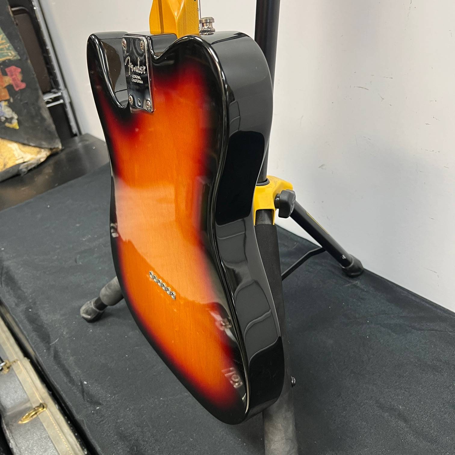 Used Fender Standard Tele Telecaster Electric Guitar with Case Made in the USA 2000 3 Color Sunburst - Image 22