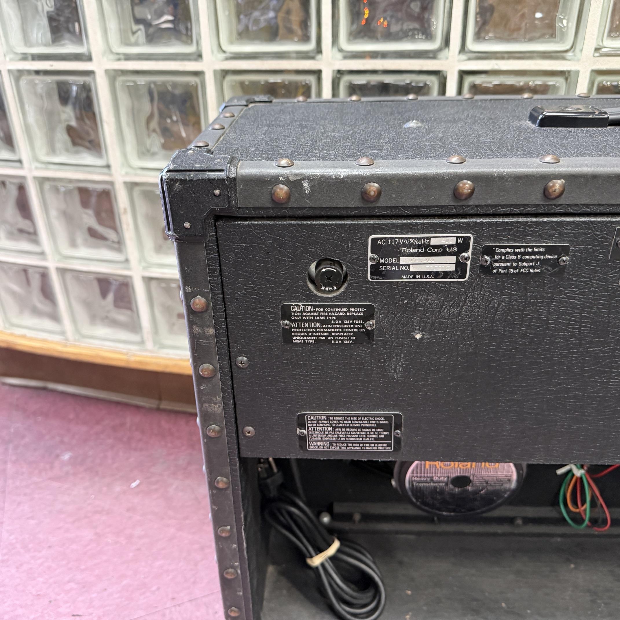 Vintage Roland JC-120 Jazz Chorus Solid State Guitar Amp Amplifier 2x12 1980's Made in the USA - Image 9