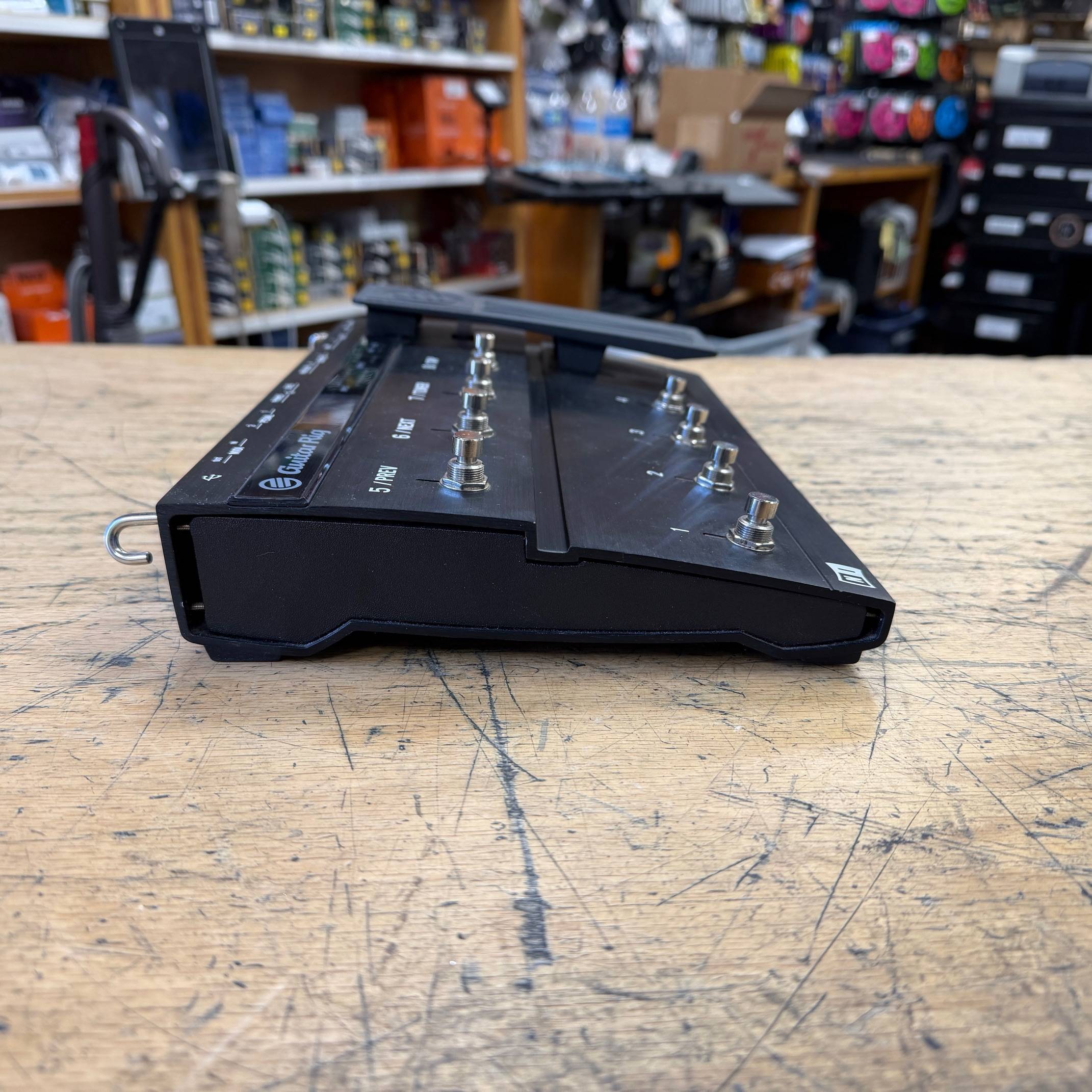 Used Native Instruments Guitar Rig Kontrol 3 Foot Controller Audio Interface for Guitar Rig 3 - Image 5