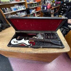 Vintage Silvertone Model 1448 Electric Guitar and Tube Amp Amplifier Case 1960's