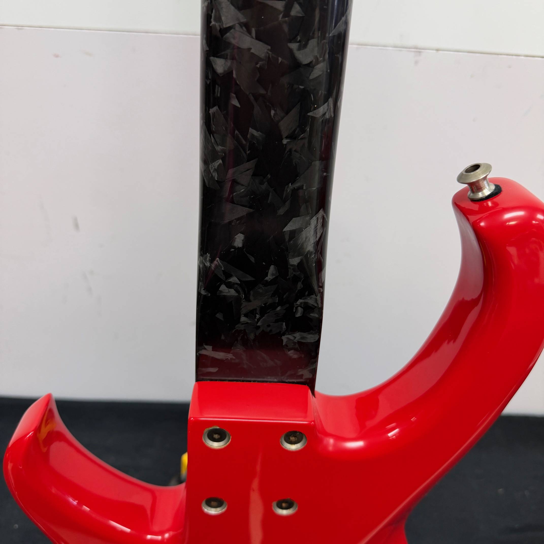 Vintage Modulus Quantum V 5-String Active Electric Bass Guitar Carbon Fiber Neck with Original Case 1989 - Image 19