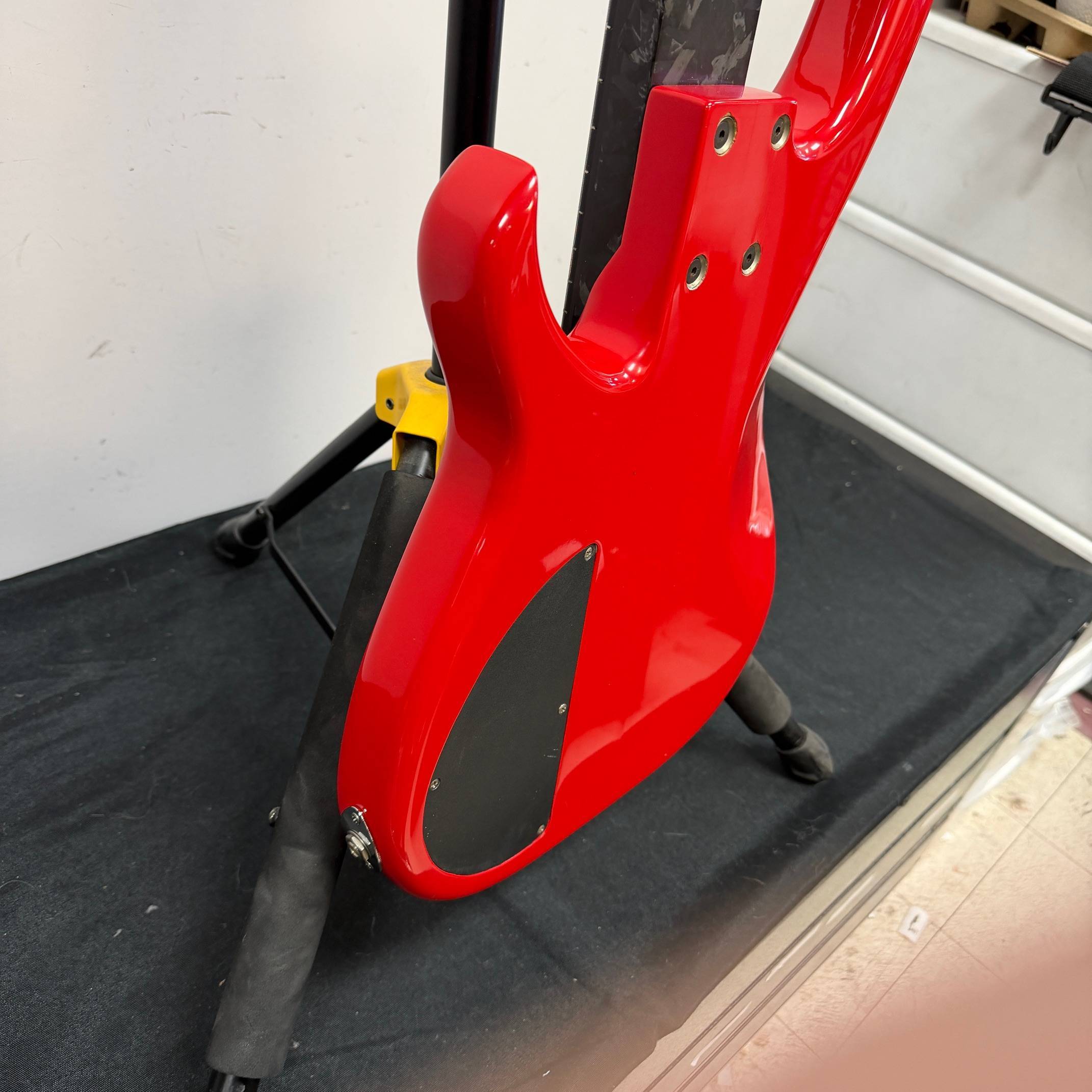 Vintage Modulus Quantum V 5-String Active Electric Bass Guitar Carbon Fiber Neck with Original Case 1989 - Image 24