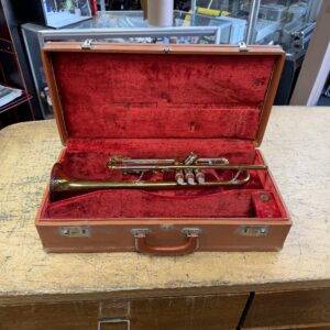 Vintage Olds Super Los Angeles Bb Trumpet with Original Case Just Serviced 1956