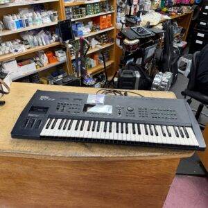 Used Yamaha SY77 Music Synthesizer Keyboard Made in Japan