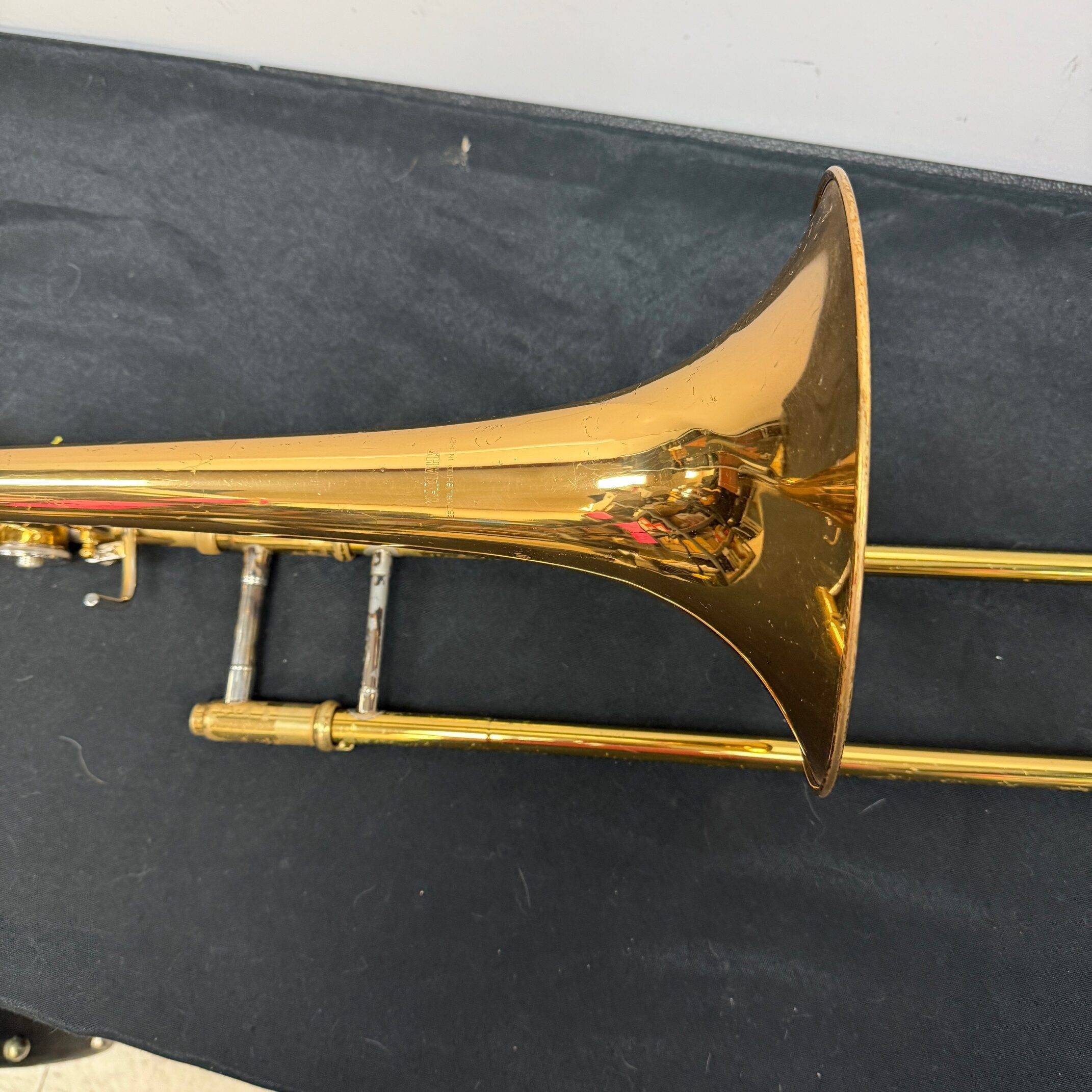 Used Yamaha YSL-448G Intermediate Bb/F Tenor Trombone with Original Case Mouthpiece Just Serviced - Image 6