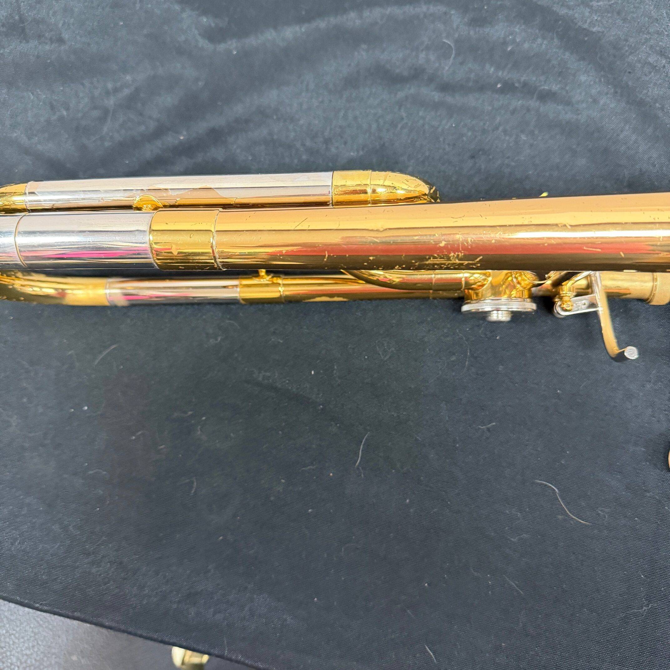 Used Yamaha YSL-448G Intermediate Bb/F Tenor Trombone with Original Case Mouthpiece Just Serviced - Image 9